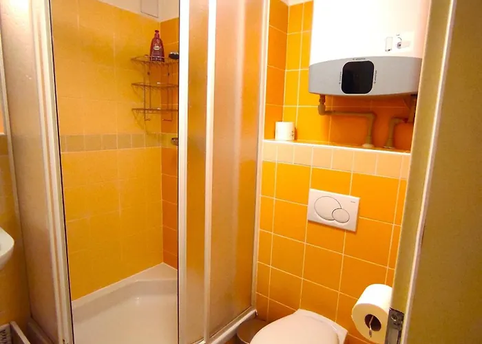 Iii. Appartement